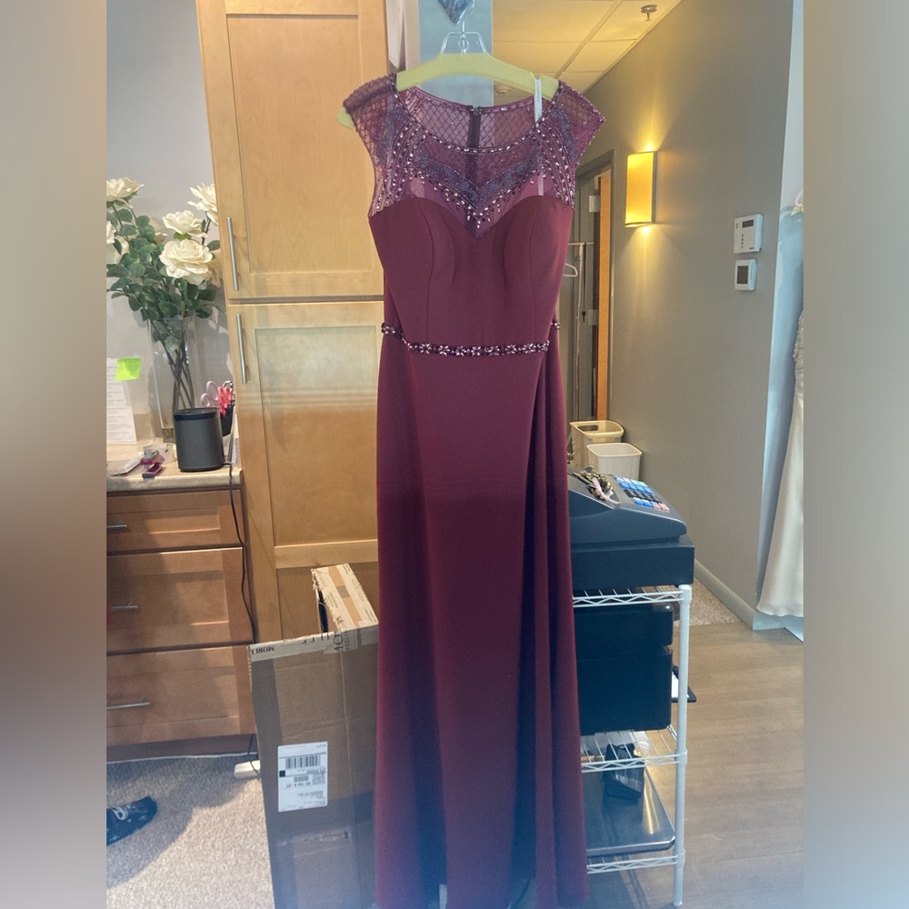 Cameron Blake designer dress wine color size 14
